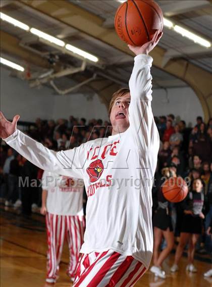 Thumbnail 1 in Norris City-Omaha-Enfield vs. Sesser-Valier (IHSA Class 1A Regional Championship) photogallery.