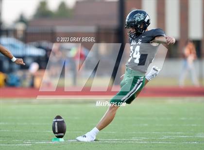 Thumbnail 2 in Edmond Memorial @ Edmond Santa Fe photogallery.