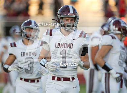 Thumbnail 1 in Edmond Memorial @ Edmond Santa Fe photogallery.