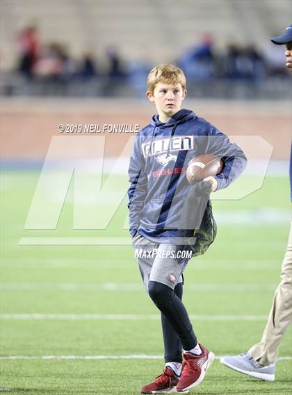 Thumbnail 1 in Allen vs. Sachse (UIL 6A D1 Bi-District) photogallery.