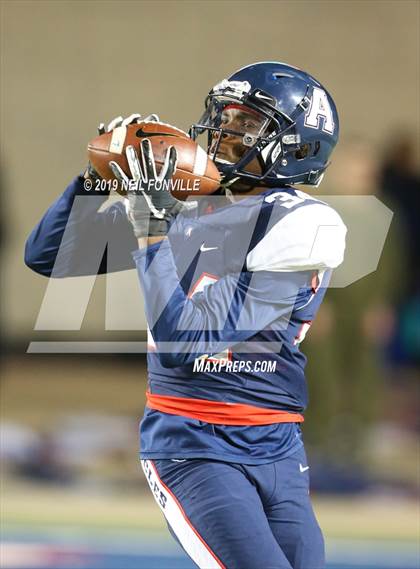 Thumbnail 1 in Allen vs. Sachse (UIL 6A D1 Bi-District) photogallery.