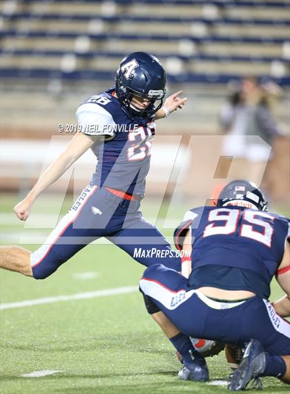 Thumbnail 2 in Allen vs. Sachse (UIL 6A D1 Bi-District) photogallery.