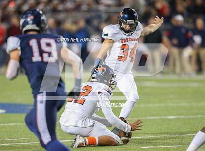 Thumbnail 3 in Allen vs. Sachse (UIL 6A D1 Bi-District) photogallery.