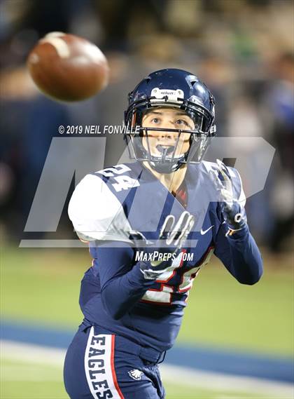 Thumbnail 3 in Allen vs. Sachse (UIL 6A D1 Bi-District) photogallery.