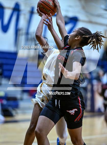 Thumbnail 2 in Westfield @ Nimitz photogallery.