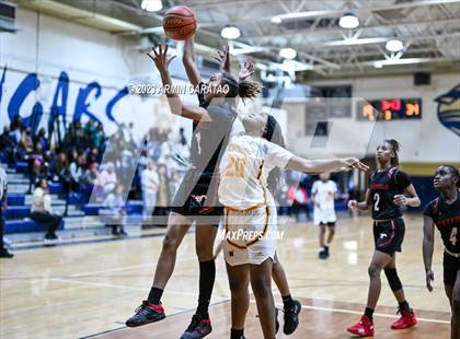 Thumbnail 1 in Westfield @ Nimitz photogallery.