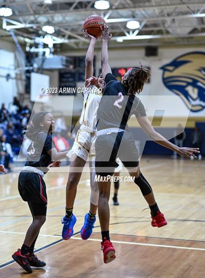 Thumbnail 2 in Westfield @ Nimitz photogallery.