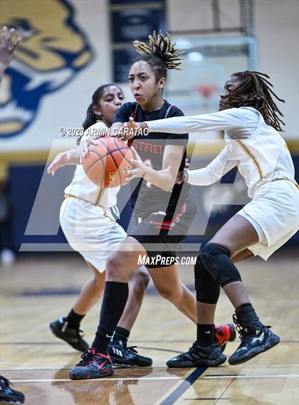 Thumbnail 2 in Westfield @ Nimitz photogallery.