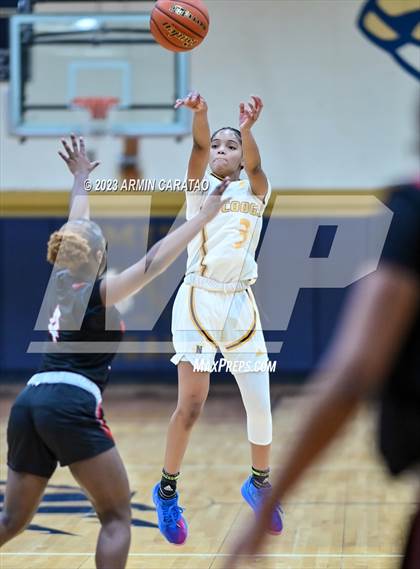 Thumbnail 2 in Westfield @ Nimitz photogallery.