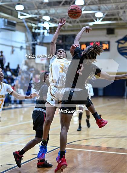 Thumbnail 3 in Westfield @ Nimitz photogallery.