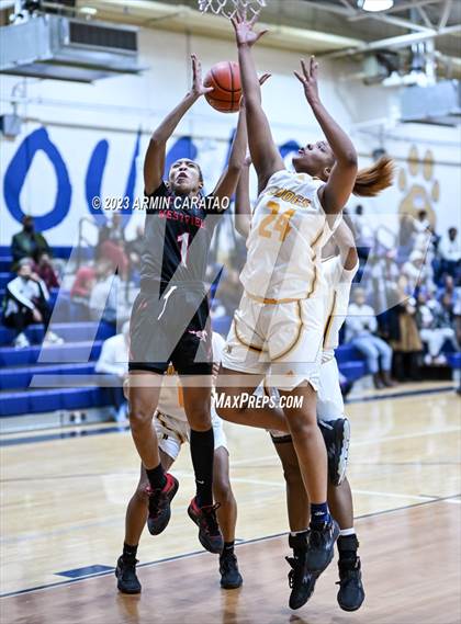 Thumbnail 2 in Westfield @ Nimitz photogallery.