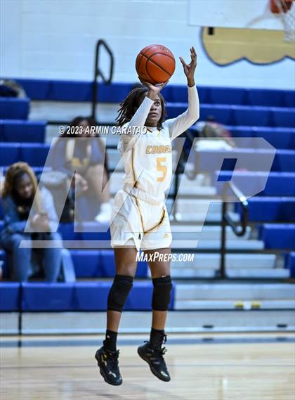 Thumbnail 3 in Westfield @ Nimitz photogallery.
