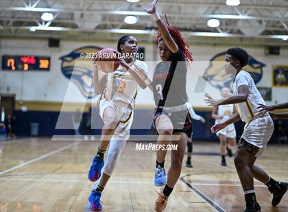 Thumbnail 3 in Westfield @ Nimitz photogallery.