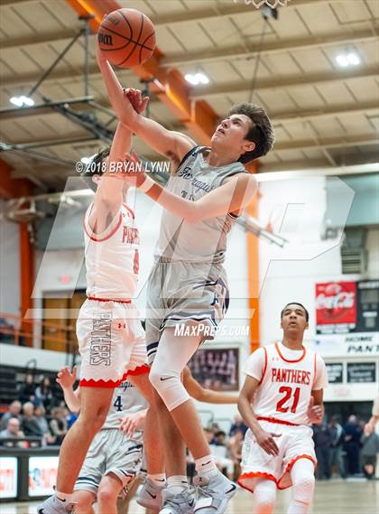 Thumbnail 1 in Lenoir City vs. Farragut photogallery.