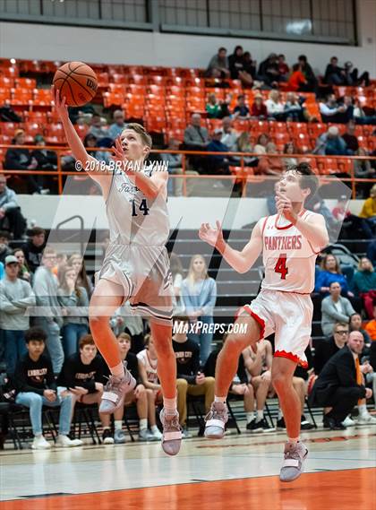 Thumbnail 1 in Lenoir City vs. Farragut photogallery.