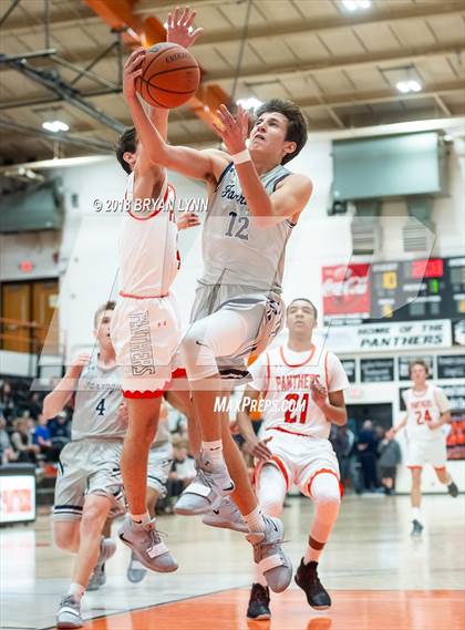 Thumbnail 3 in Lenoir City vs. Farragut photogallery.