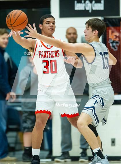 Thumbnail 2 in Lenoir City vs. Farragut photogallery.