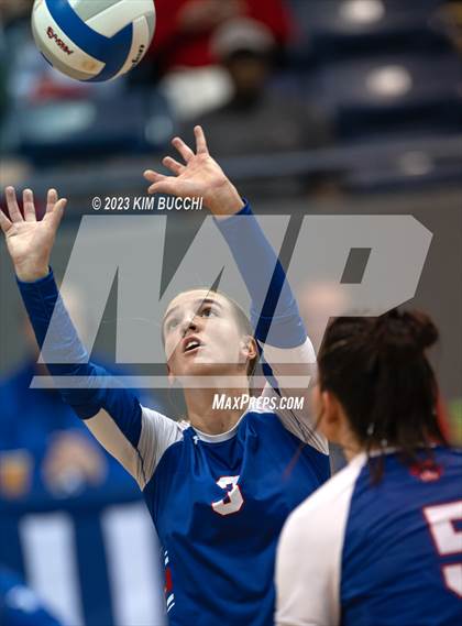 Thumbnail 3 in Lenawee Christian vs. Everest Collegiate (MHSAA Division 4 Semifinal) photogallery.