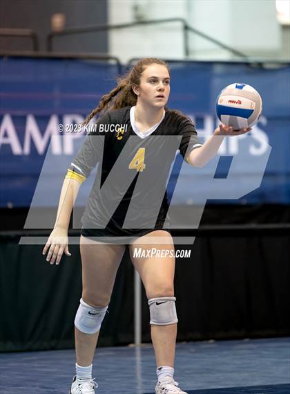Thumbnail 3 in Lenawee Christian vs. Everest Collegiate (MHSAA Division 4 Semifinal) photogallery.