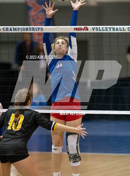 Thumbnail 2 in Lenawee Christian vs. Everest Collegiate (MHSAA Division 4 Semifinal) photogallery.