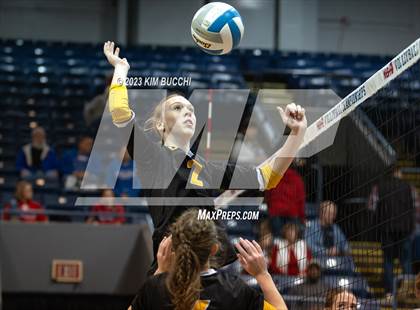 Thumbnail 1 in Lenawee Christian vs. Everest Collegiate (MHSAA Division 4 Semifinal) photogallery.