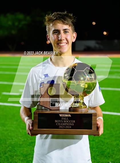 Thumbnail 1 in Snowflake vs. Chino Valley (AIA Fall Soccer Final Awards) photogallery.