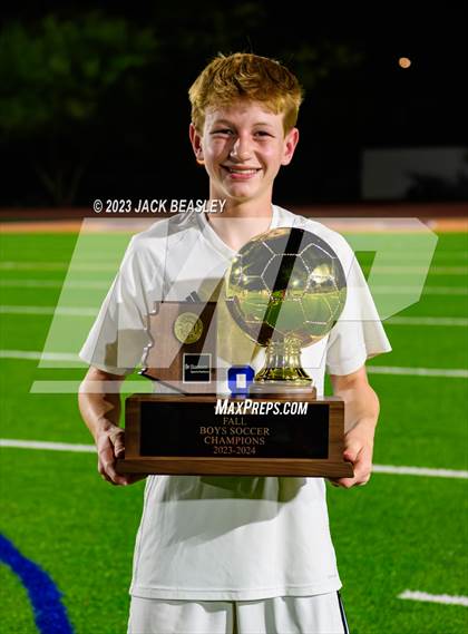 Thumbnail 2 in Snowflake vs. Chino Valley (AIA Fall Soccer Final Awards) photogallery.