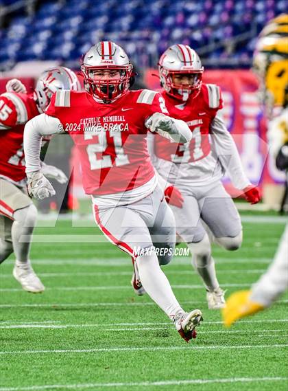 Thumbnail 2 in King Philip Regional vs Catholic Memorial (MIAA Division 2 Final) photogallery.