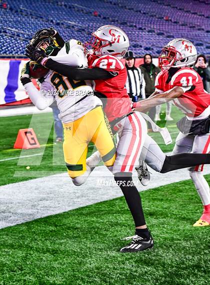 Thumbnail 2 in King Philip Regional vs Catholic Memorial (MIAA Division 2 Final) photogallery.