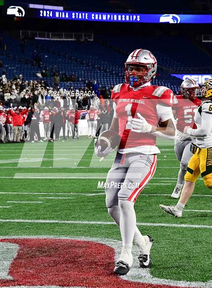 Thumbnail 2 in King Philip Regional vs Catholic Memorial (MIAA Division 2 Final) photogallery.