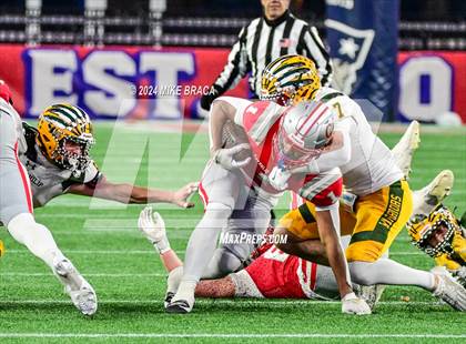 Thumbnail 2 in King Philip Regional vs Catholic Memorial (MIAA Division 2 Final) photogallery.