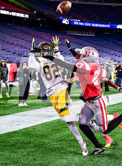 Thumbnail 2 in King Philip Regional vs Catholic Memorial (MIAA Division 2 Final) photogallery.