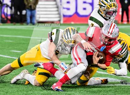 Thumbnail 3 in King Philip Regional vs Catholic Memorial (MIAA Division 2 Final) photogallery.