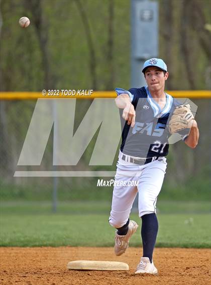 Thumbnail 2 in East Catholic @ Glastonbury photogallery.