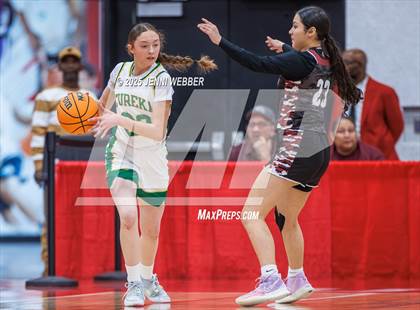 Thumbnail 1 in Pyramid Lake vs. Eureka (NIAA 1A Final) photogallery.