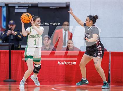 Thumbnail 3 in Pyramid Lake vs. Eureka (NIAA 1A Final) photogallery.