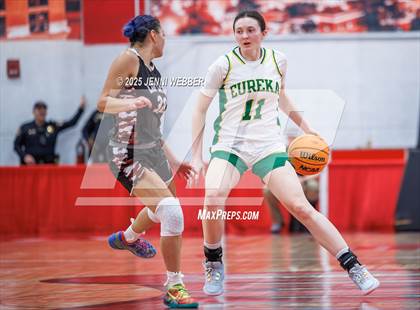 Thumbnail 2 in Pyramid Lake vs. Eureka (NIAA 1A Final) photogallery.