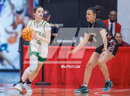Thumbnail 3 in Pyramid Lake vs. Eureka (NIAA 1A Final) photogallery.