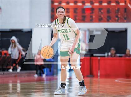 Thumbnail 3 in Pyramid Lake vs. Eureka (NIAA 1A Final) photogallery.