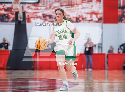 Thumbnail 3 in Pyramid Lake vs. Eureka (NIAA 1A Final) photogallery.