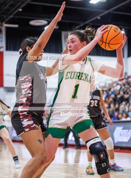 Thumbnail 2 in Pyramid Lake vs. Eureka (NIAA 1A Final) photogallery.