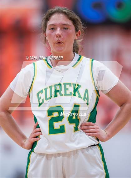 Thumbnail 1 in Pyramid Lake vs. Eureka (NIAA 1A Final) photogallery.