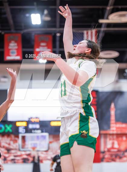 Thumbnail 1 in Pyramid Lake vs. Eureka (NIAA 1A Final) photogallery.