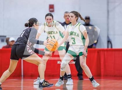 Thumbnail 3 in Pyramid Lake vs. Eureka (NIAA 1A Final) photogallery.