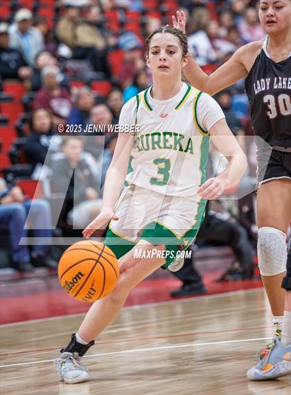Thumbnail 2 in Pyramid Lake vs. Eureka (NIAA 1A Final) photogallery.