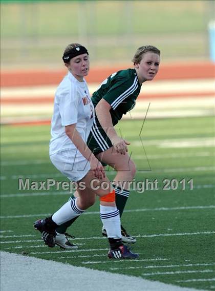 Thumbnail 2 in Wakeland [Justin] vs Waxahachie (4A  Region 2 Semifinals) photogallery.