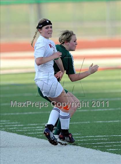 Thumbnail 1 in Wakeland [Justin] vs Waxahachie (4A  Region 2 Semifinals) photogallery.