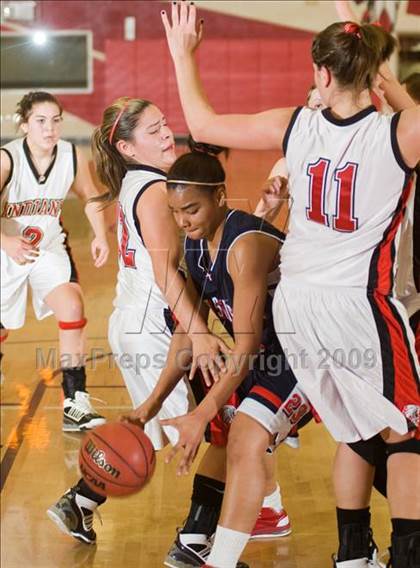 Thumbnail 1 in Modesto Christian @ Ripon photogallery.