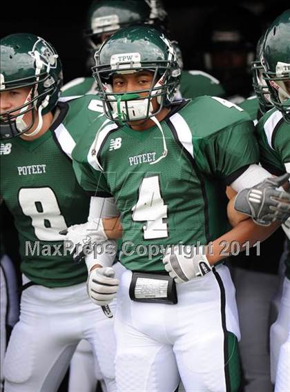 Thumbnail 1 in Poteet vs. Whitehouse (4A Division 2 Region 2 Area Playoffs) photogallery.