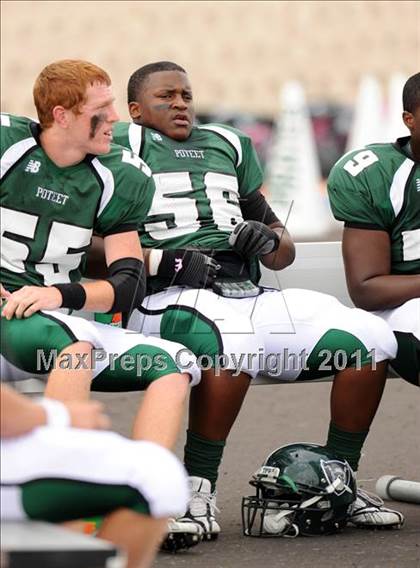 Thumbnail 2 in Poteet vs. Whitehouse (4A Division 2 Region 2 Area Playoffs) photogallery.